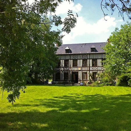 Le Petit Manoir De La Vernelle Bed & Breakfast Fourmetot Ngoại thất bức ảnh